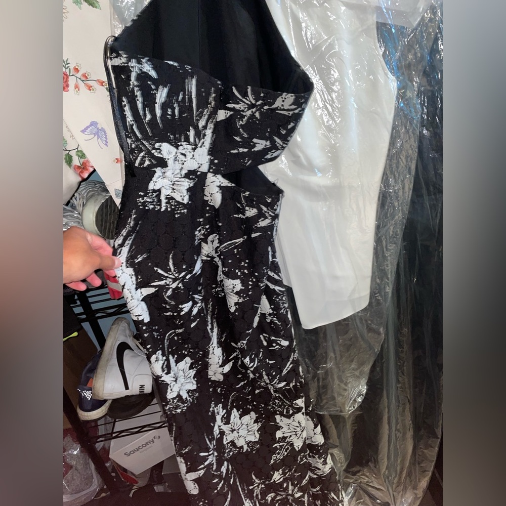 BCBG MAXZARIA dress